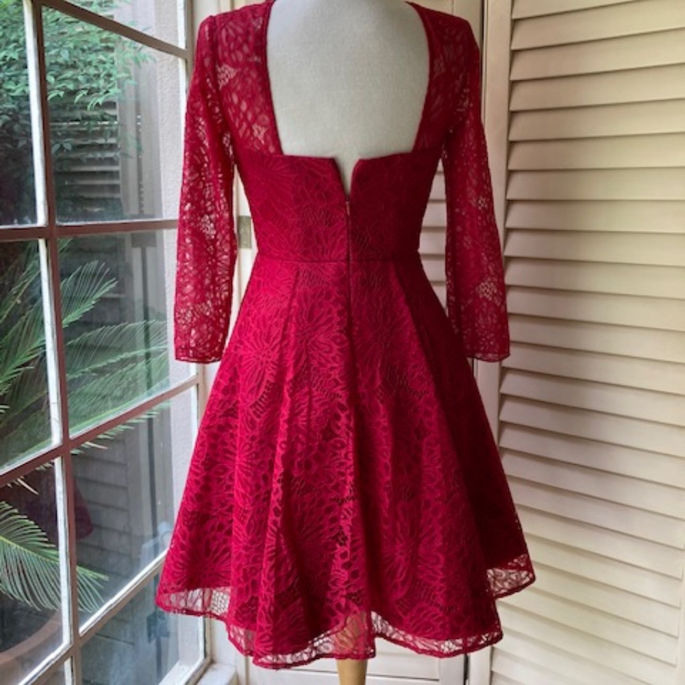 Monique Lhuillier Special Occasion Dress - Picture 7 of 14